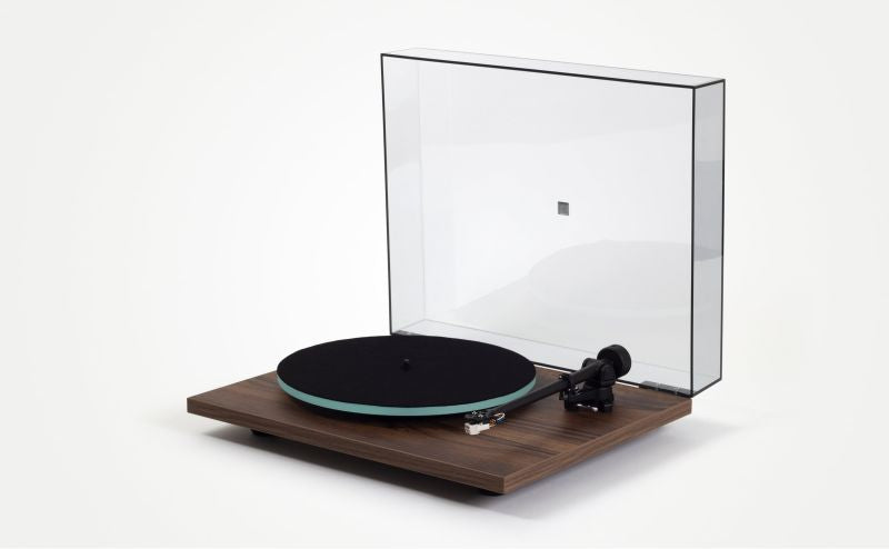 Rega Planar 2 - Walnoot - Platenspeler