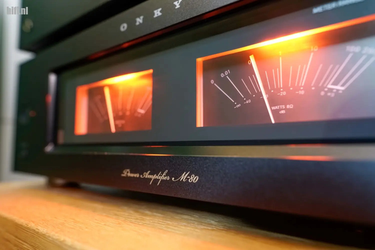 Review Onkyo P80 en M80 hifi.nl